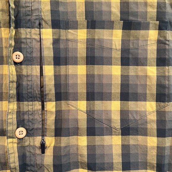 Duluth Trading Plaid Button Down Shirt XL - Picture 2 of 8